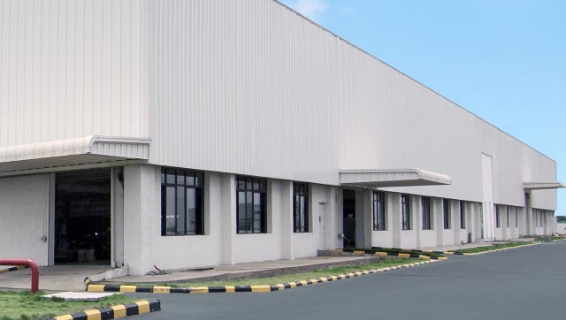 We are professional supplier of building doors &windowssolution, This is a 
high quality factory.